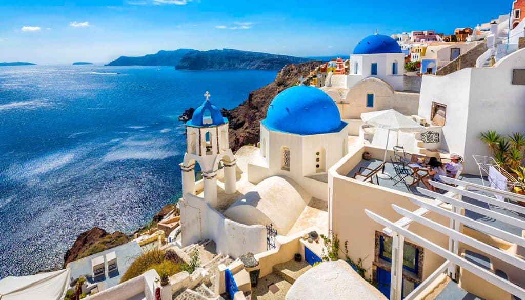 Travel Guide to Greece: Exploring History, Culture, and Beauty