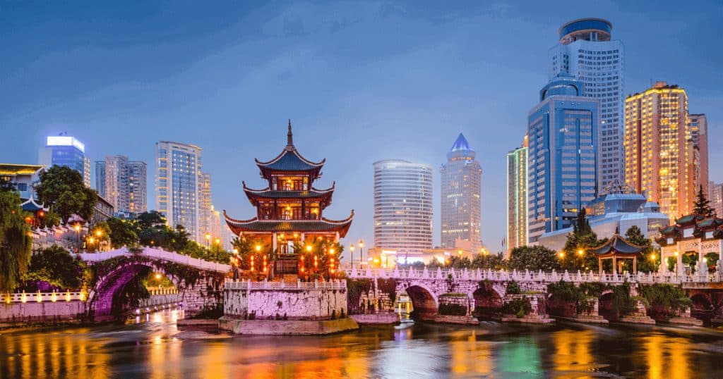 Travel Guide to China: Discovering the Middle Kingdom
