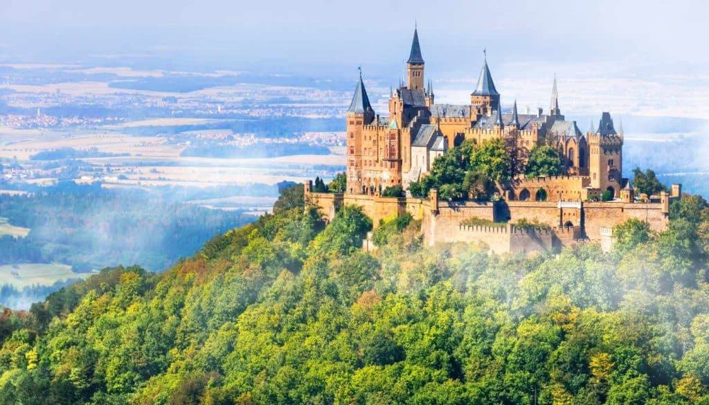Travel Guide to Germany: Discovering the Heart of Europe